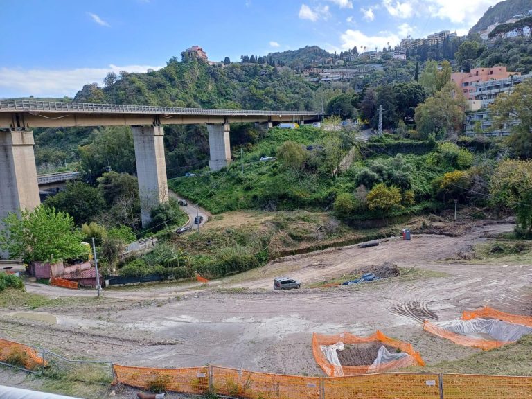 Stato di crisi a Taormina: Regione attiva i volontari della Protezione Civile per assistere cittadini e viaggiatori