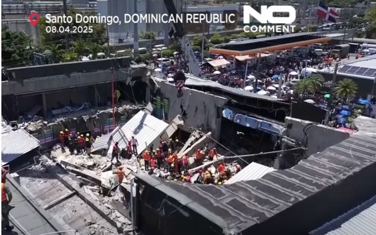 Crollo del tetto di una discoteca a Santo Domingo, almeno 98 morti