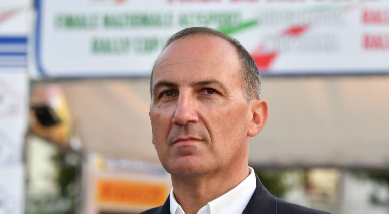 Taormina, addio toccante a Daniele Settimo: “Carabiniere valoroso e uomo esemplare, ora sei un angelo”