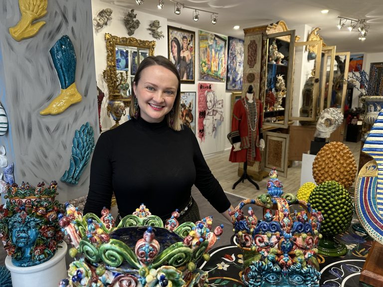 Art Leone inaugura a Taormina un nuovo splendido atelier: il 10 maggio evento esclusivo Art Leone inaugura a Taormina un nuovo splendido atelier: il 10 maggio evento esclusivo