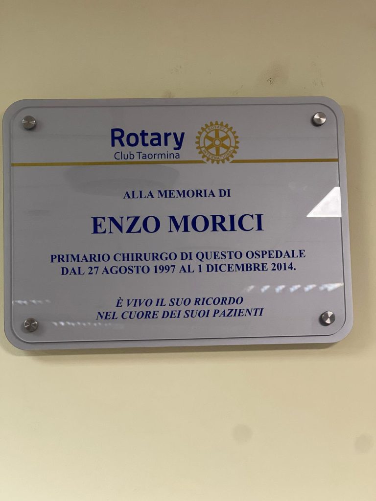 Rotary Taormina onora la memoria del prof. Morici con una targa. Il figlio: "Il tempo è galantuomo" 1 TN24 targa rotary