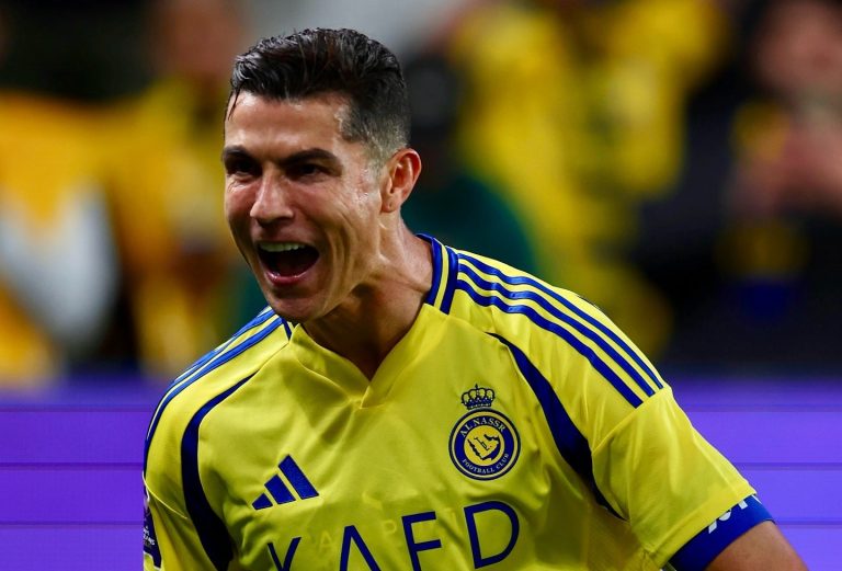 Ronaldo rinnova con l’Al Nassr. Incasserà 208 milioni all’anno