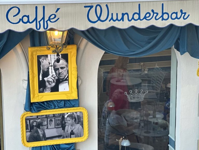 Taormina, Wunderbar Caffè vince il contest “Una vetrina per il cinema”
