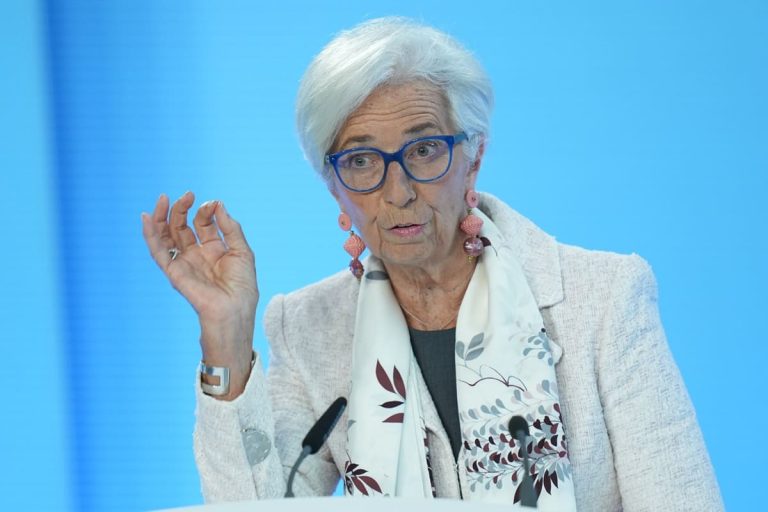 Ue, Lagarde: “Chiusura dello Stretto di Hormuz potrebbe avere delle ricadute sull’inflazione”
