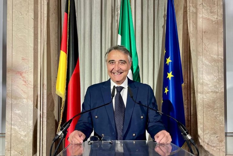 Salerno: “Taormina piena di turisti a ottobre non è una novità. Una destinazione non si inventa da un anno all’altro”