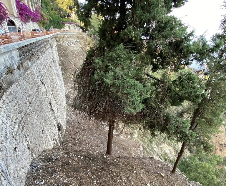 Taormina, Patrimonio Sicilia chiede una verifica dei lavori in Via Roma
