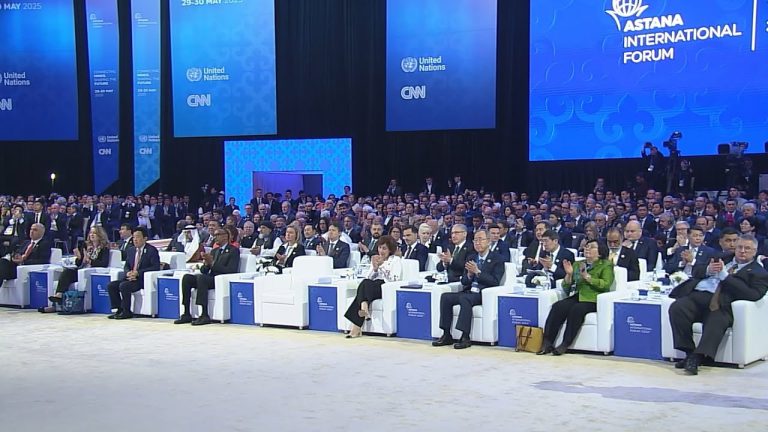 Leader mondiali riuniti al forum di Astana per le sfide globali