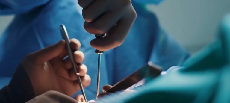 Protesi d’anca, interventi in crescita anche tra i pazienti più giovani