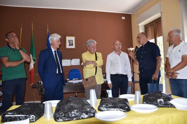 Polizia, va in pensione Salvatore Puglia, colonna del commissariato di Taormina