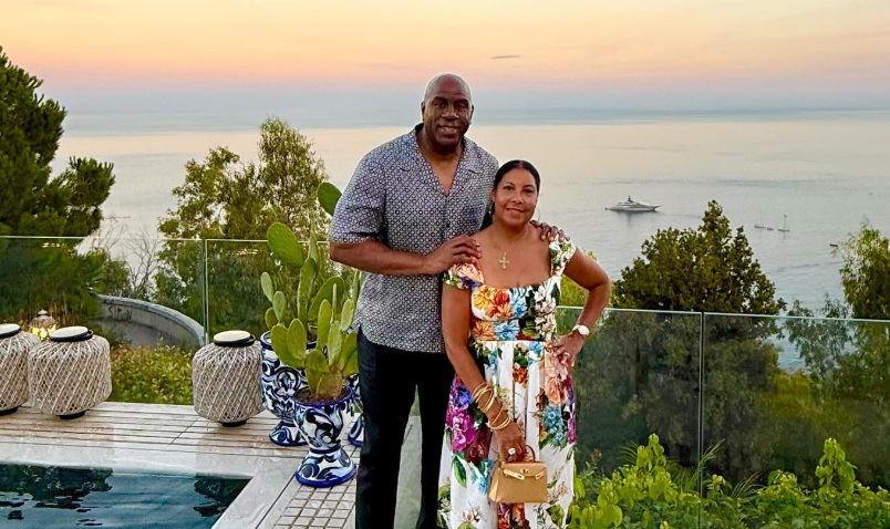 Magic Johnson con la moglie a Taormina 02