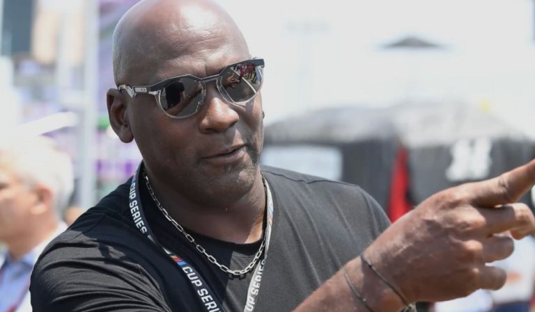 Michael Jordan a Taormina: vacanza all’insegna del relax e gusto per il mito NBA
