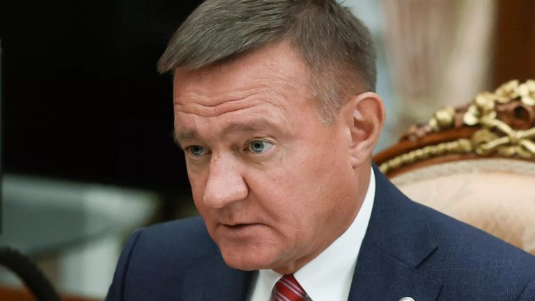 Suicida il ministro dei Trasporti licenziato da Putin 