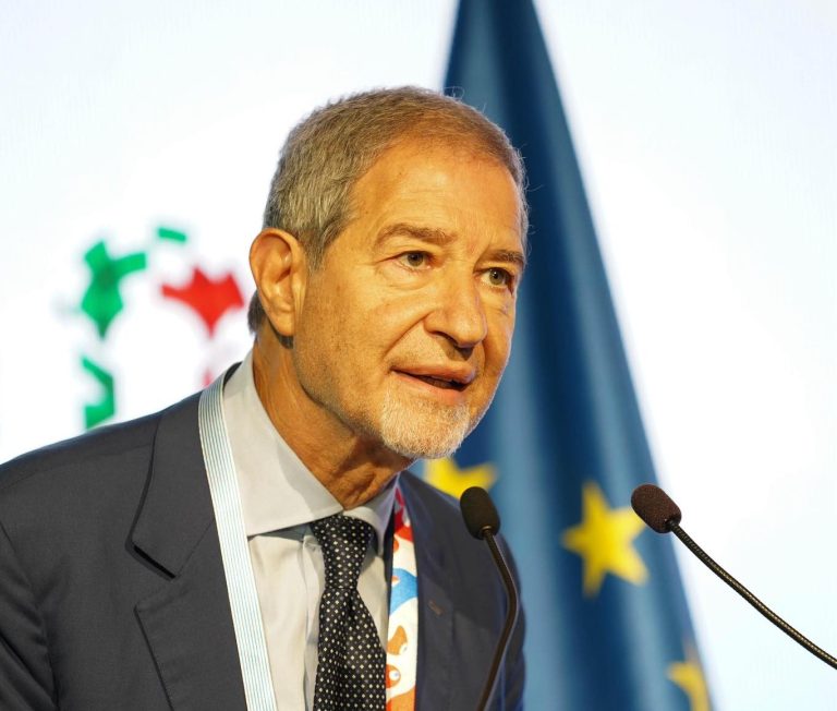 Musumeci: “Per il Sud l’economia del mare può essere la carta vincente mai giocata”