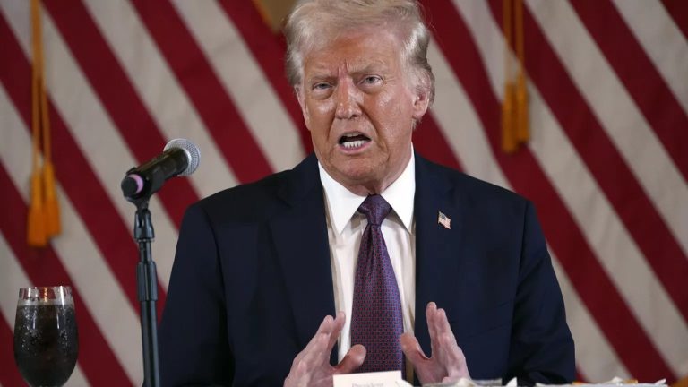 Donald Trump annuncia dazi al 30% per Ue e Messico