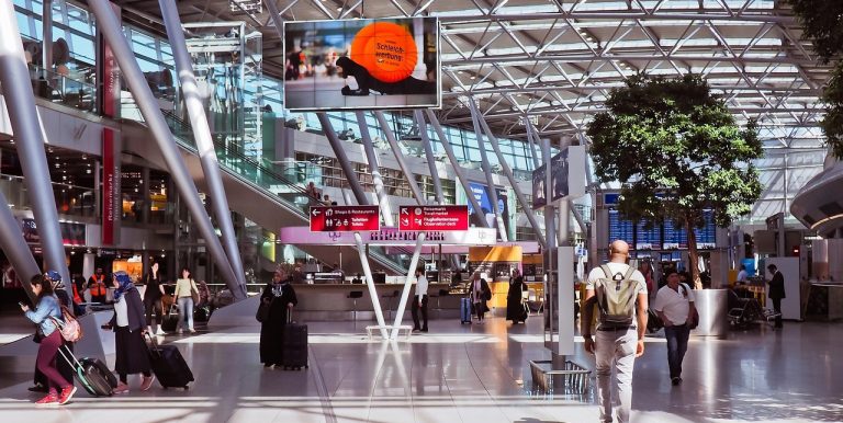 Boston Consulting Group: “Spesa per viaggi triplicherà”. Stagione lunga e altri mercati, lo scenario per Taormina