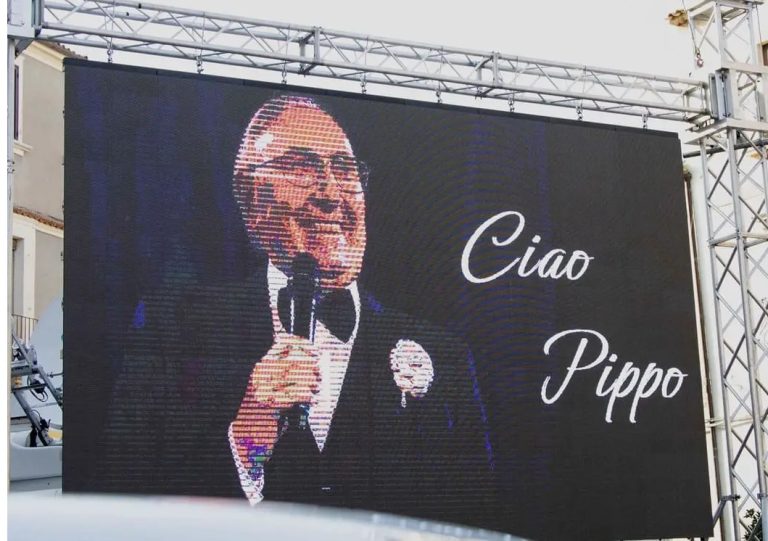 Il silenzio di Taormina per Pippo Baudo: nessun omaggio, è il segno impietoso dei tempi