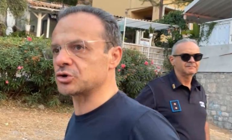 Blitz di Ferragosto a Taormina, gelo tra sindaco e Comandante della Polizia locale