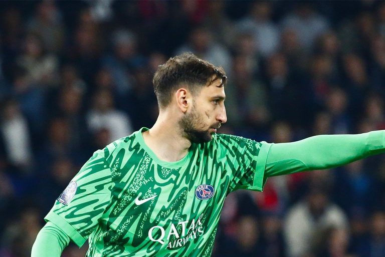 Psg, Donnarumma fatto fuori dai compagni “rivali” per il Pallone d’Oro