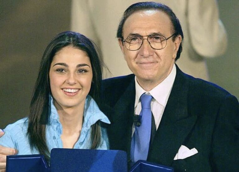 Anna Tatangelo: “Baudo mi ha scoperta a 15 anni. Grata per sempre”