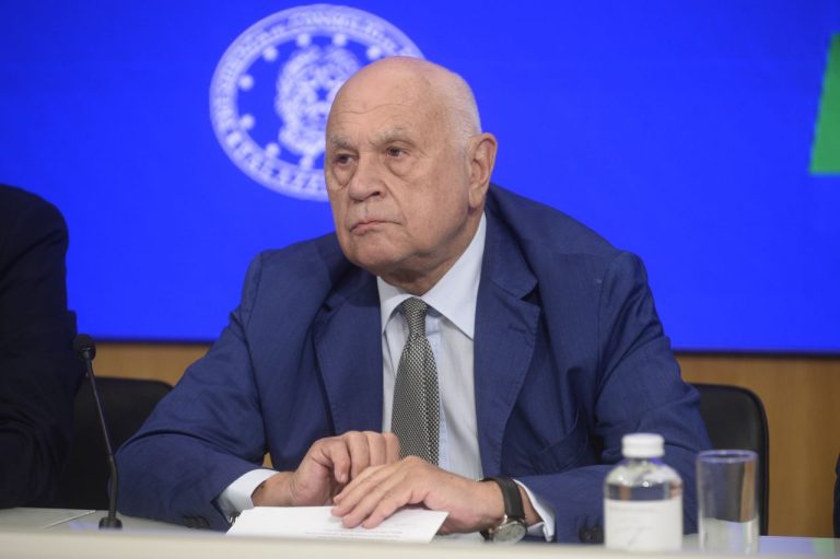Nordio: “Carceri sovraffollate non causano suicidi”