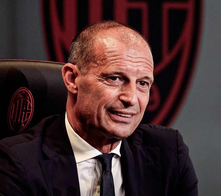 Milan, Allegri non molla Vlahovic