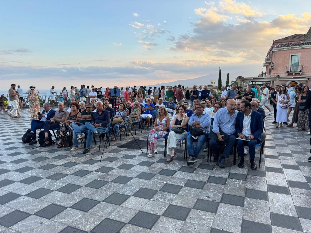 piazza IX Aprile 1 agosto 2025