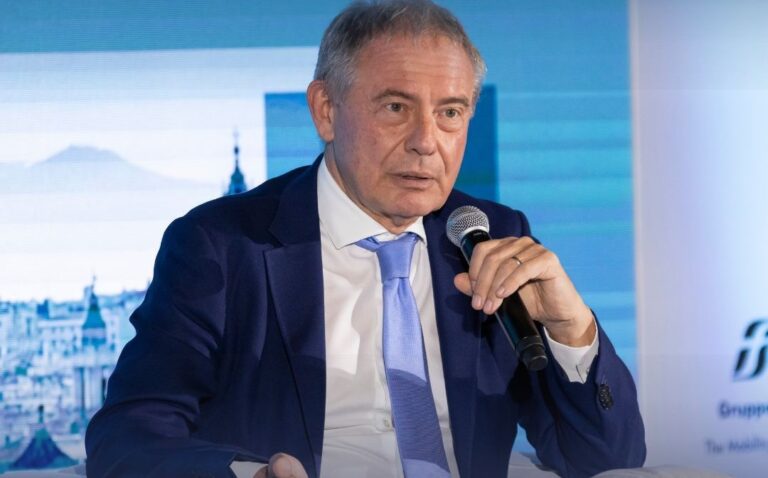 Urso: “Su StM intesa con i francesi, Catania sarà il primo sito produttivo”