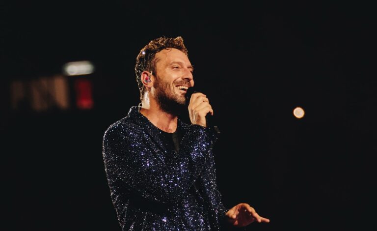 Cesare Cremonini, il singolo “Alaska Baby” è già un successo Cesare Cremonini, il singolo “Alaska Baby” è già un successo