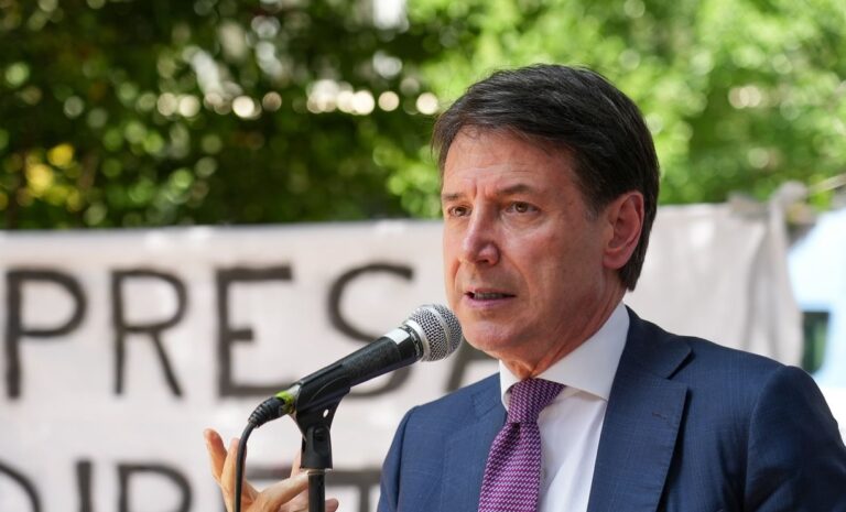 Conte: “Meloni patriota al contrario, attacca chi si mobilita contro il genocidio a Gaza”