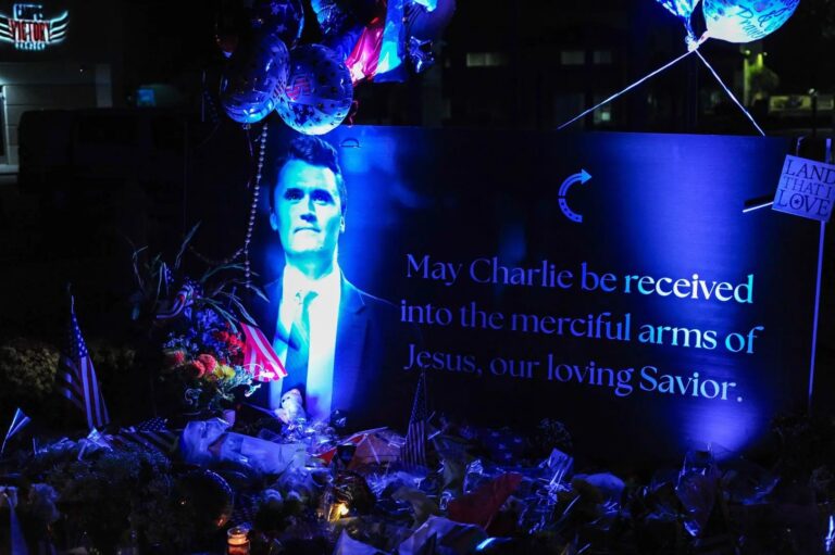 La vedova di Charlie Kirk: “Non avete idea di cosa avete scatenato”