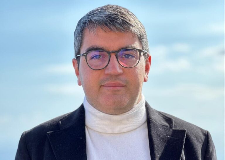 Naxos 2026, Leotta: “Nuova visione strategica per rinascere. Apriamo la campagna elettorale con De Luca e Lo Giudice”