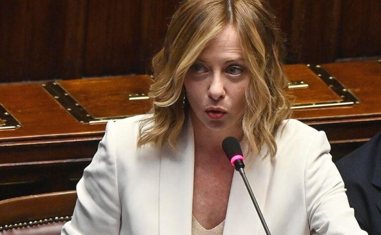 Meloni: “Aumentare la pressione sulla Russia”