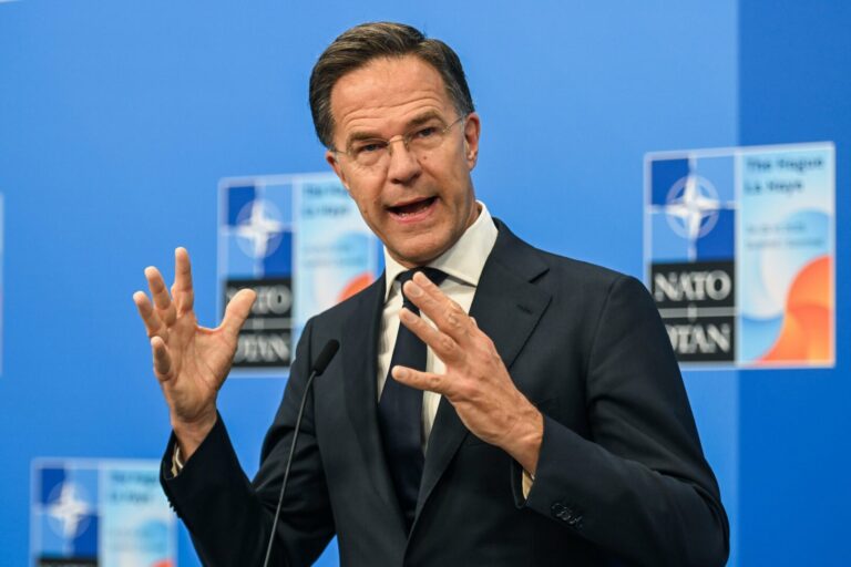 Nato rafforza il suo fianco orientale, Rutte lancia l’operazione Sentinella dell’Est