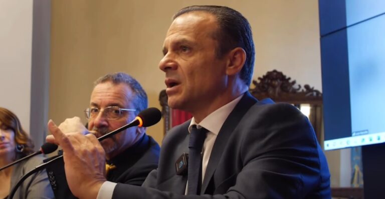 Il sindaco di Taormina: “Non basta inasprire le sanzioni contro gli zozzoni se poi mancano le risorse umane per  applicare le norme”