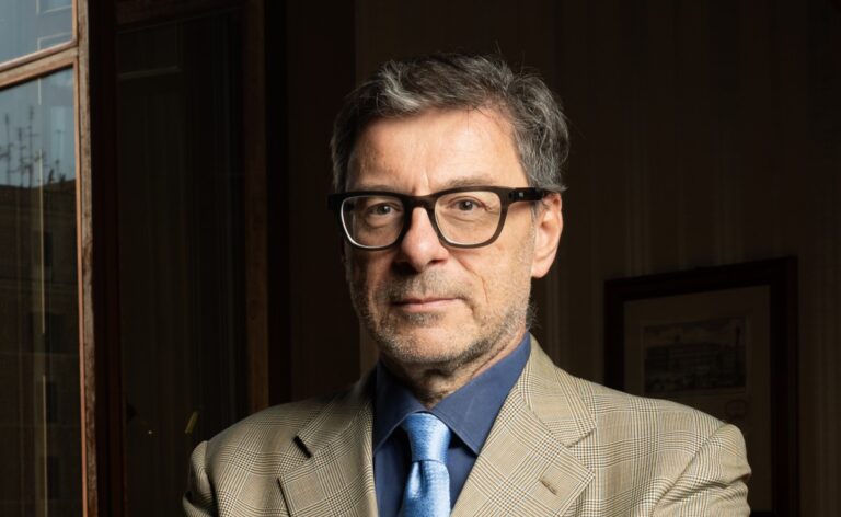 Giorgetti: “Quadro incerto, rispetto delle regole UE per una stabilità economica”
