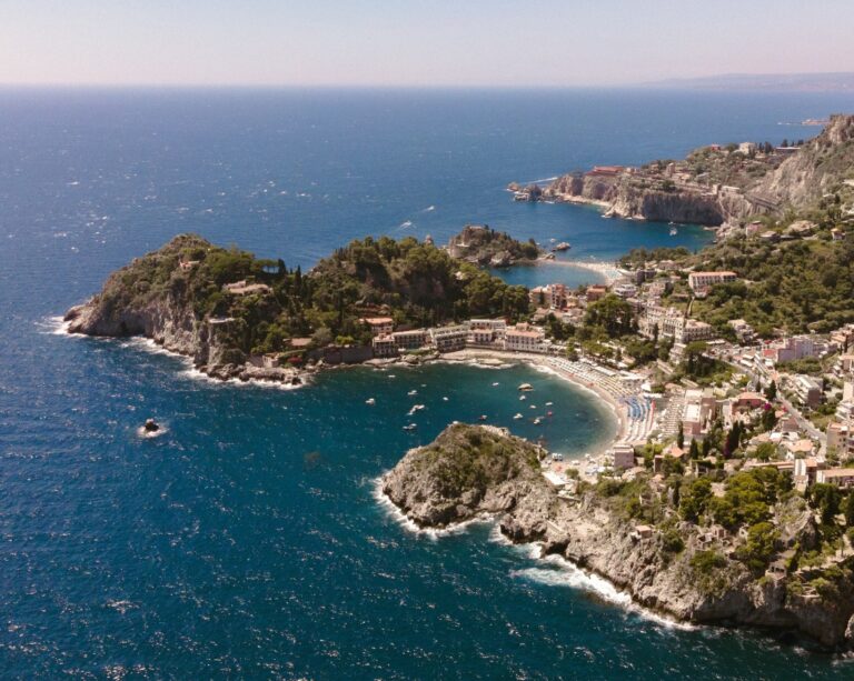 “Readers’ Choice Awards 2025”, Taormina vince il Best Hotel in Italy con Villa Sant’Andrea
