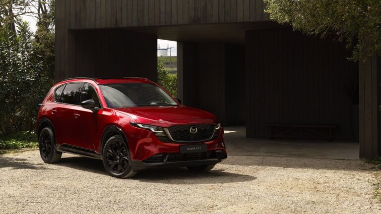 Nuova Mazda CX-5 più concreta, tecnologica e accessibile