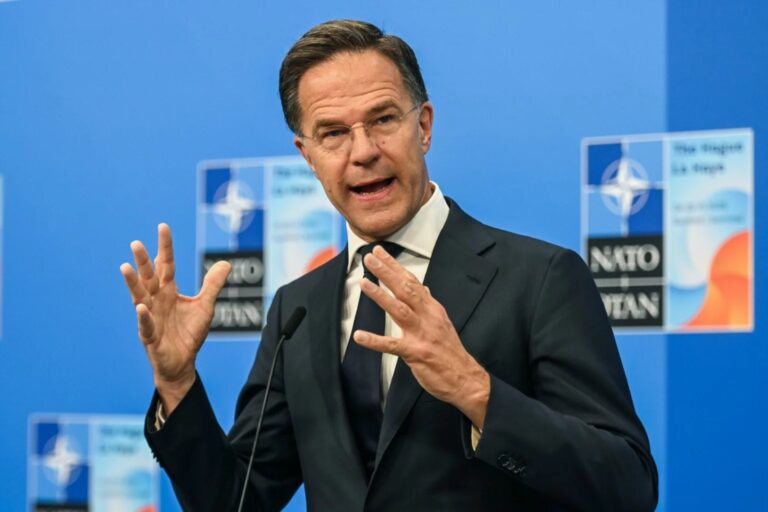 Rutte: “Nato in fase di rafforzamento, impegno collettivo per l’Ucraina”