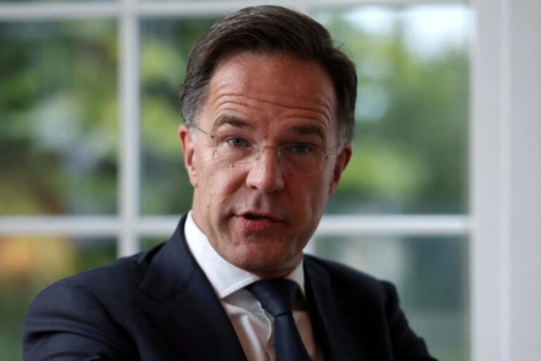 Nato, Rutte: “Siamo tutti in pericolo, i missili russi possono colpire anche l’Italia”