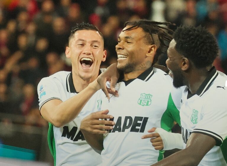 Colpo esterno del Sassuolo, Cagliari sconfitto 1-2