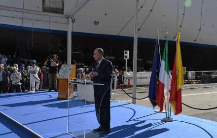 Schifani varo traghetto3