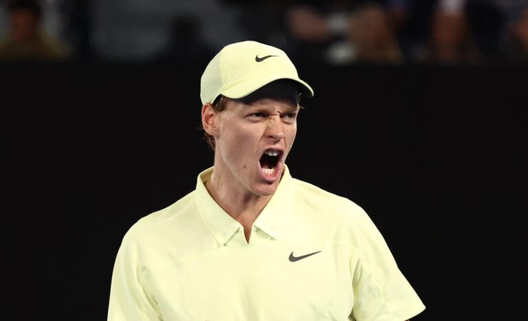 Sinner si riconferma campione al Six Kings Slam, Alcaraz battuto in finale
