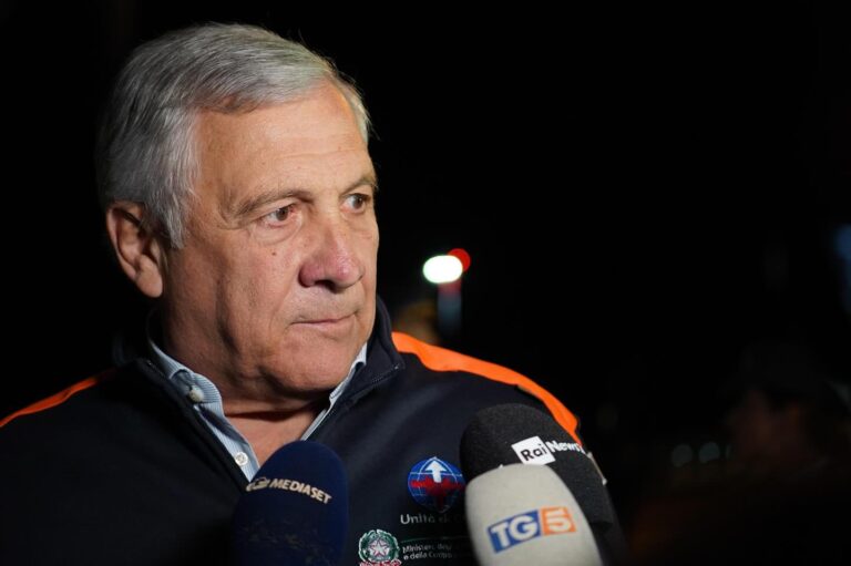Ucraina, Tajani: “Sosteniamo il tentativo Usa, continuano gli aiuti a Kiev”