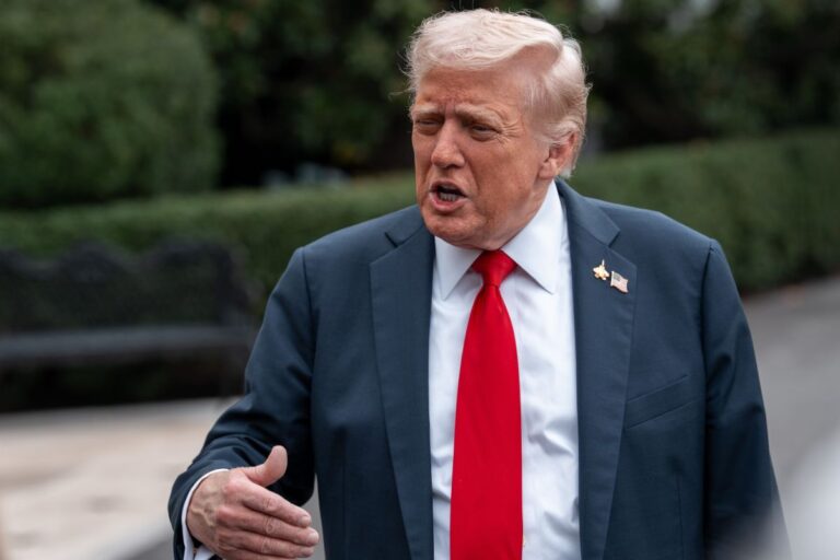 Gaza, Trump: “Se Hamas non rispetta gli accordi l’Esercito israeliano tornerà a combattere”