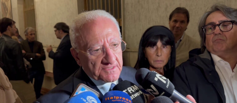 De Luca: “Sud unito da inverno demografico”