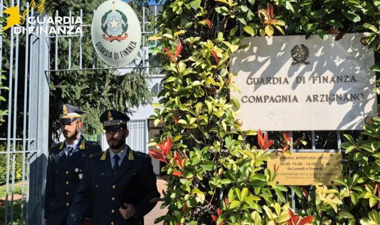 Falso cieco per mezzo secolo, truffa da 1 milione di euro