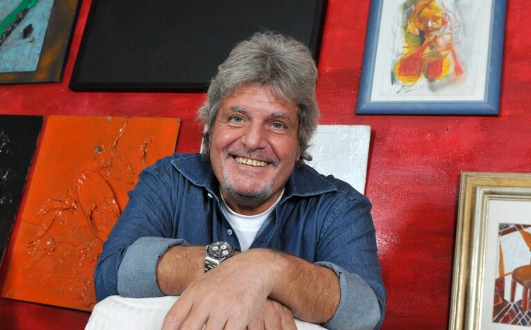 Addio all’attore Mauro Di Francesco, volto simbolo della commedia italiana Anni Ottanta