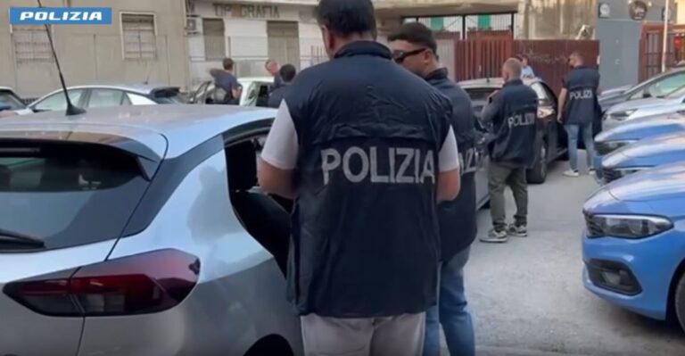 Produceva immagini pedopornografiche con IA, arrestato 52enne