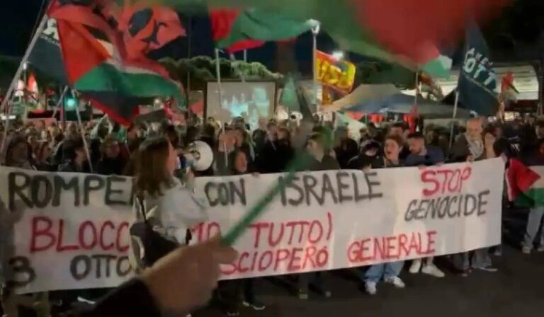 Pro-Pal a sostegno di Flotilla: bloccata la stazione di Napoli, a Roma chiusi ingressi di Termini. Cgil e Usb, venerdì sciopero generale