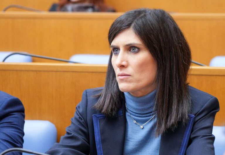 Appendino: “Sgombero Aska inevitabile”